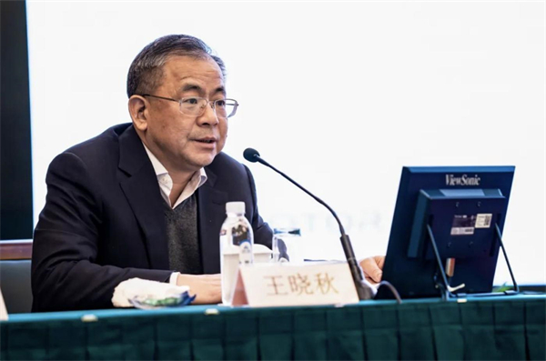 上汽转型进击：自主握指为拳，合资以变应变
