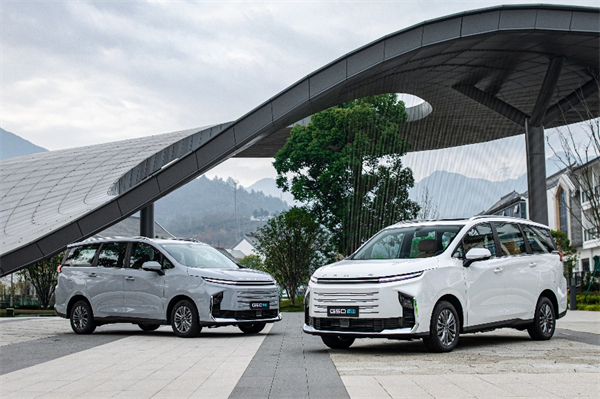 全球唯一10万级混动MPV——上汽大通 G50 混动上市，售价13.98万起